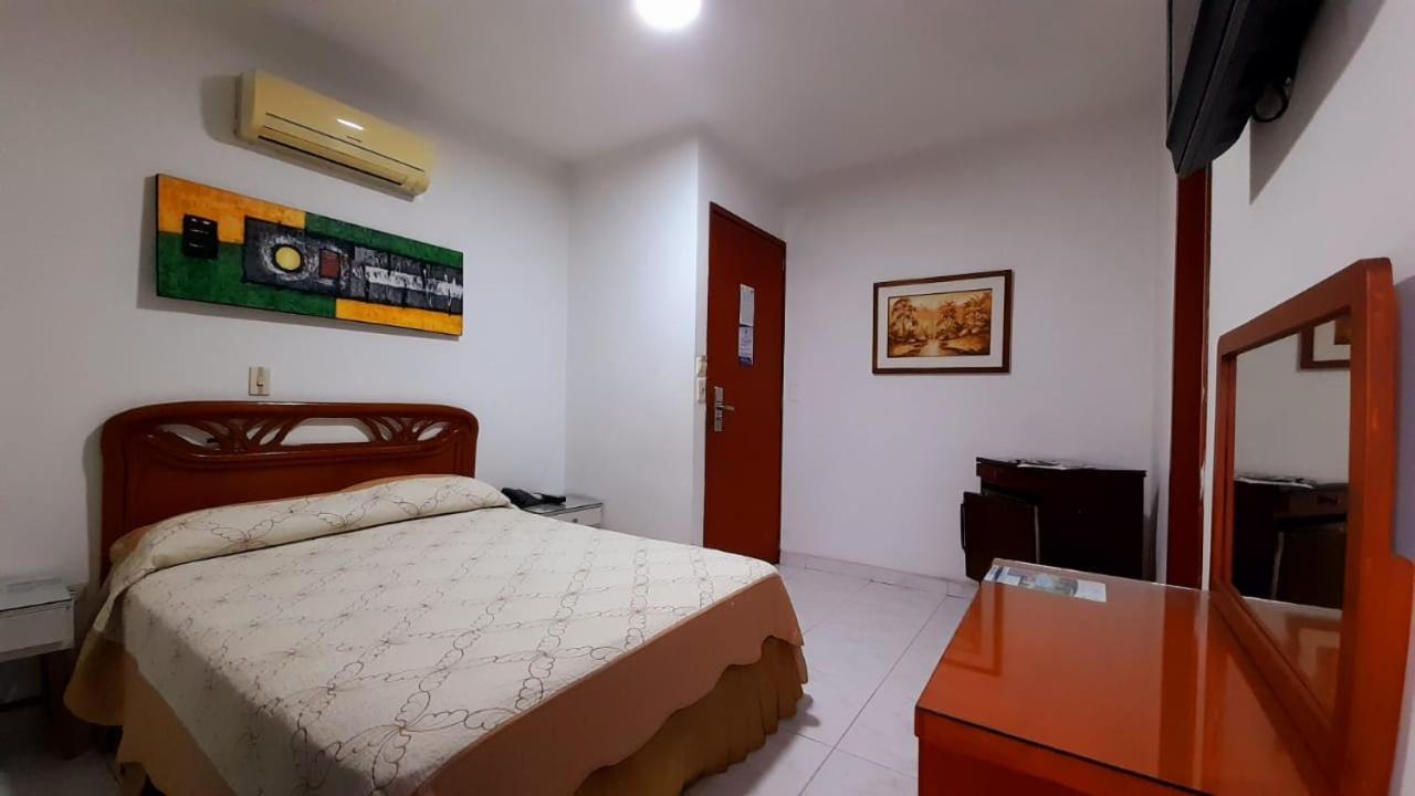 Hotel Chucarima Cúcuta Екстериор снимка